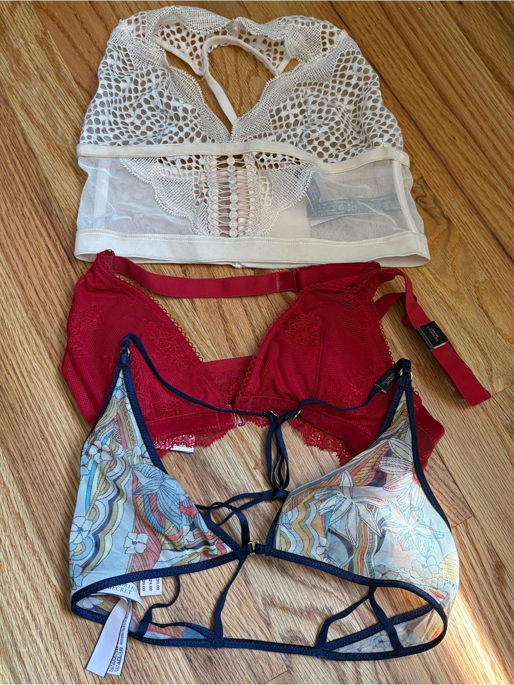 NWT Victoria's Secret Bralette Bundle 3 Pack Lace Halter Floral Mesh Size XS